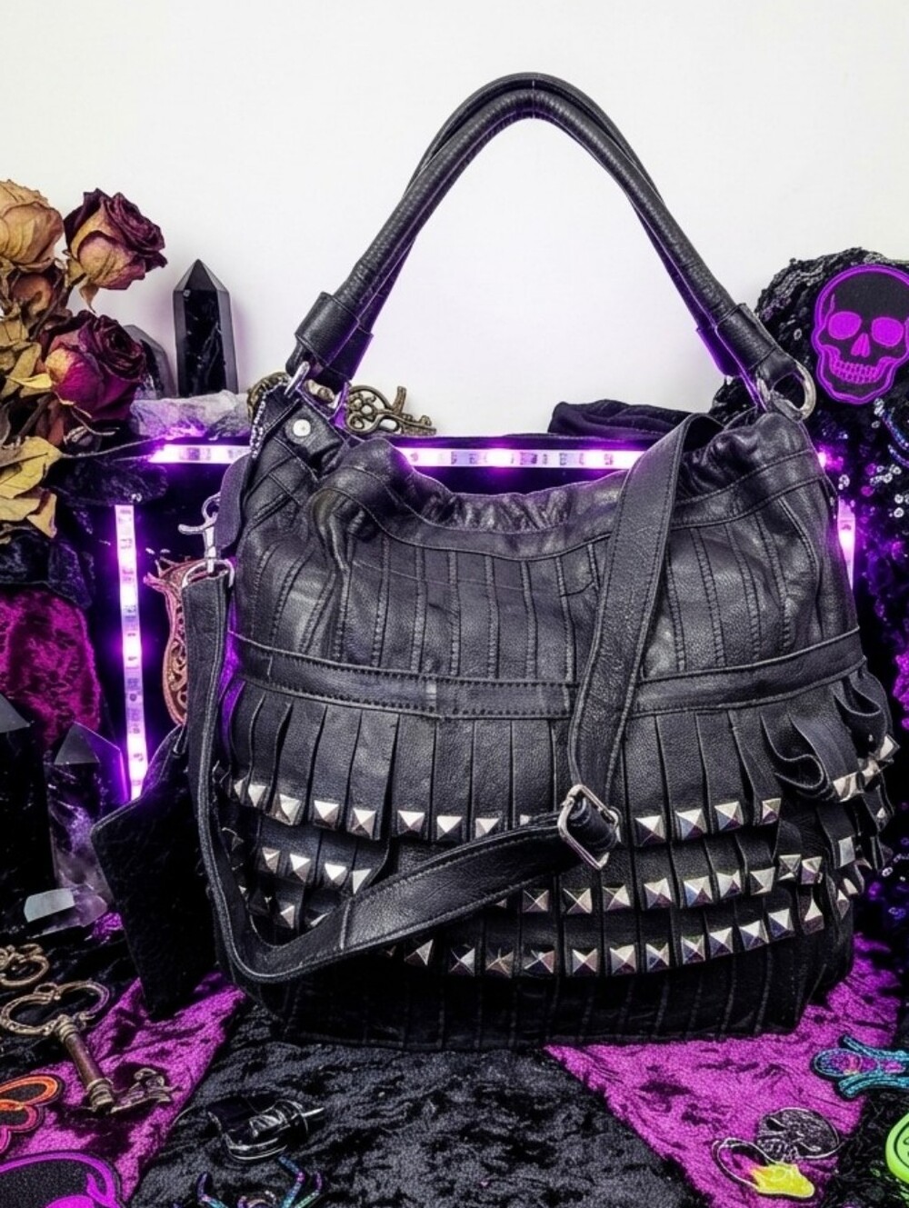 Luxe Lambskin Leather Silver Studded Fringe Shoulder Bag w/Matching Coin Pouch - Picture 12 of 15